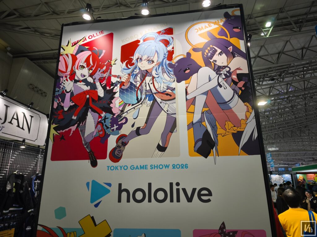 hololive聯名刺繡橫須賀外套現場主視覺